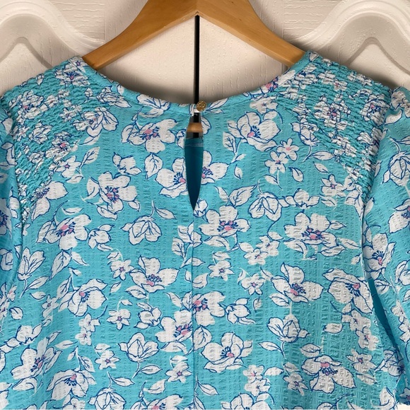 Draper James Blouse Top Women’s M Blue Floral Seersucker Smocked Relaxed Lined - Picture 7 of 15